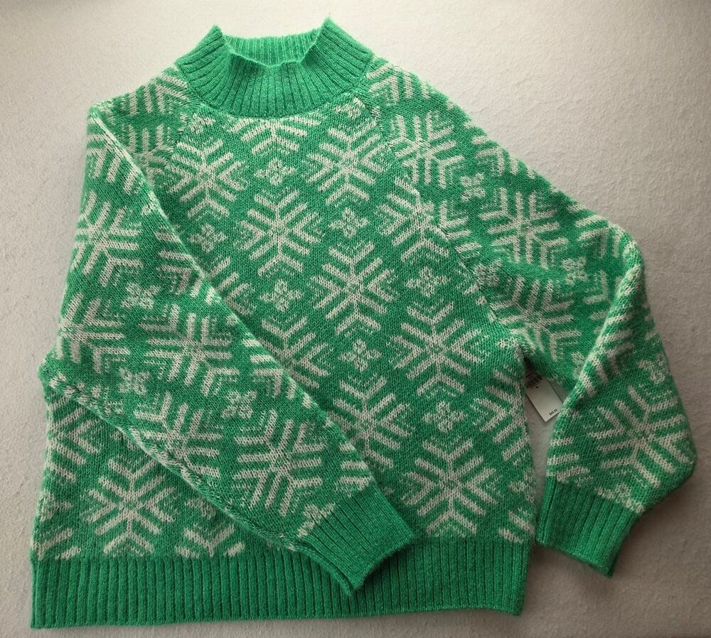 Old Navy Green Mock Neck Sweater Green Snowflake Size Medium NWT